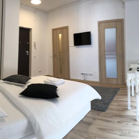 Studio Confort 3 Bucharest Luaran gambar